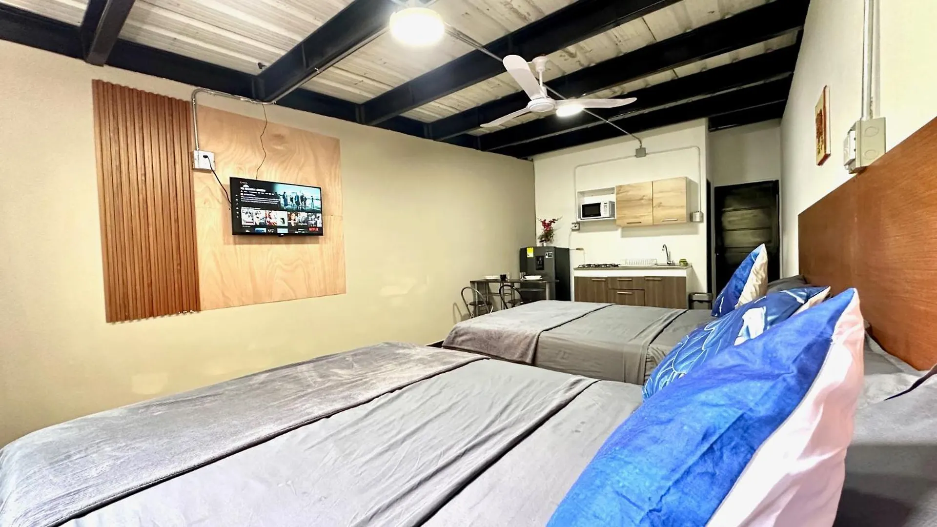 Venecia Loft Hotel Medellín Appartement